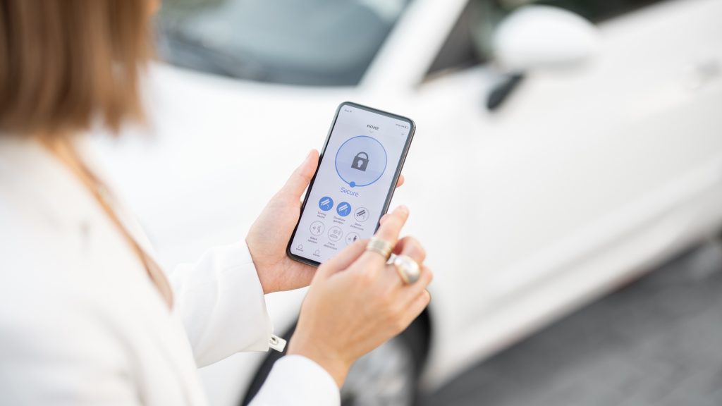 A user is alerted on their smartphone by the smart car alarm